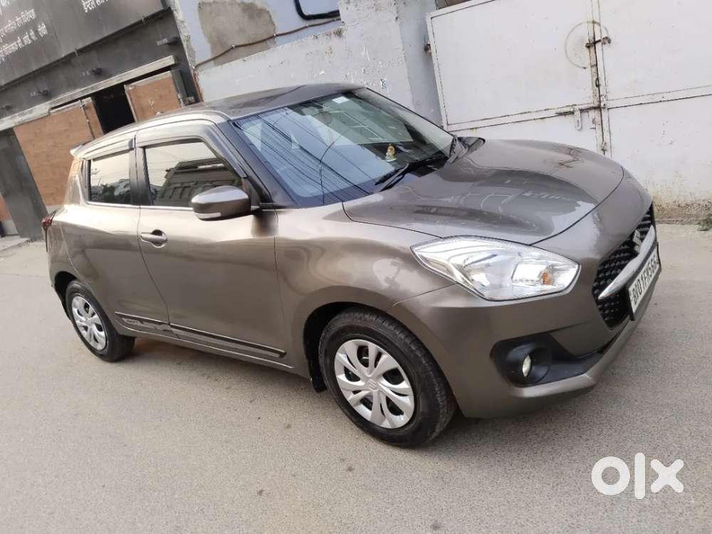 Maruti Suzuki Swift Vxi, 2022, Petrol