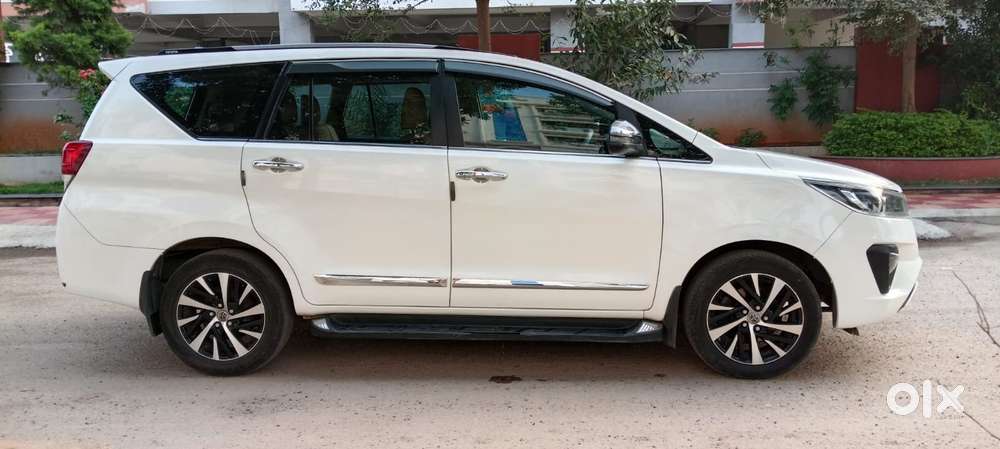 Toyota Innova Crysta 2.5z, 2021, Diesel