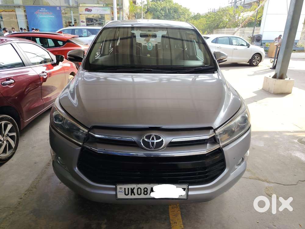 Toyota Innova Crysta 2.8z Automatic, 2016, Diesel
