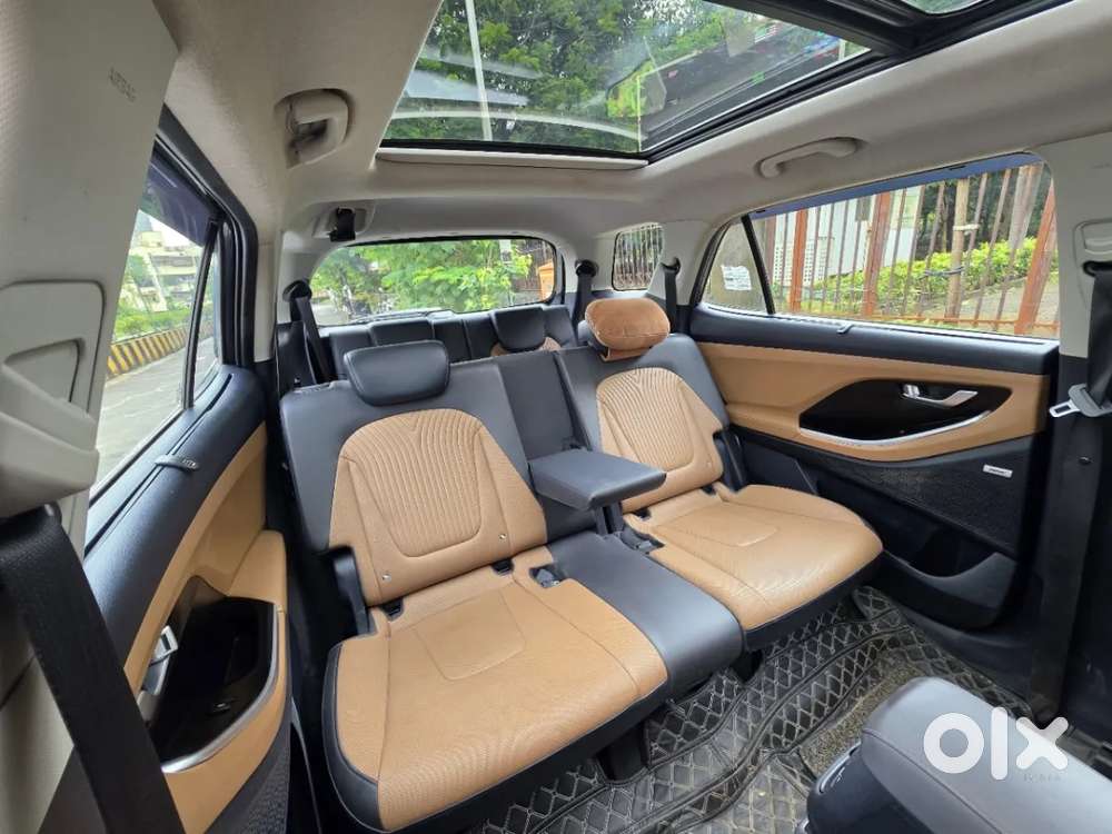 Hyundai Alcazar, 2025, Petrol