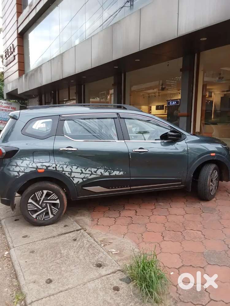Nissan Gravite 2026 Ez-shift Tekna Launch Edition.