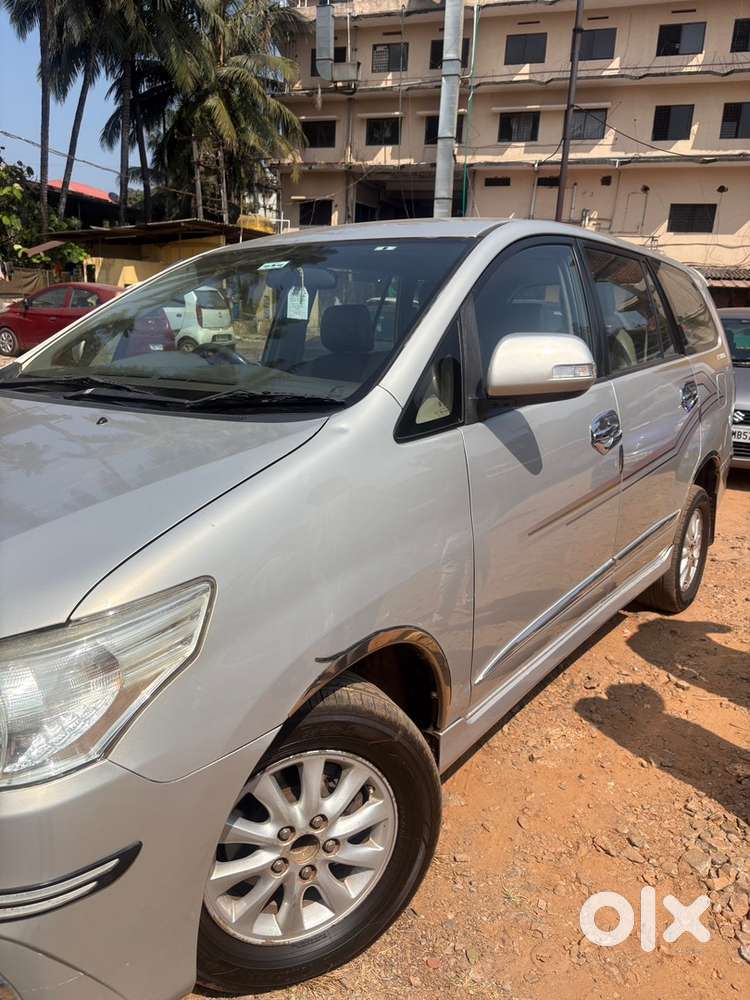 Toyota Innova Diesel 2014