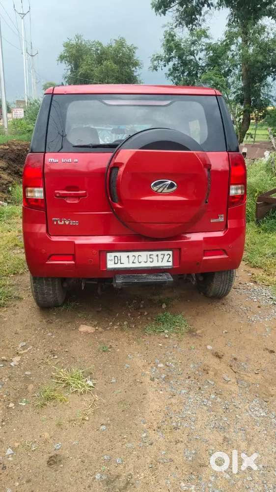 Mahindra Tuv 300 2016