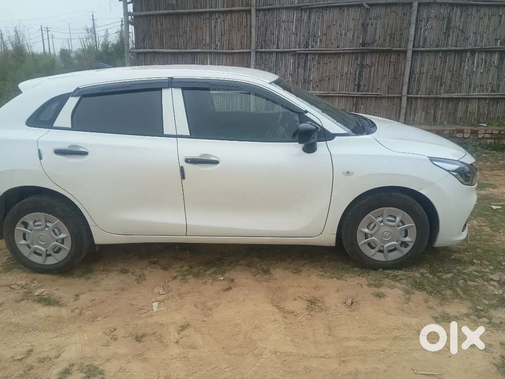 Maruti Suzuki Baleno Sigma 2015