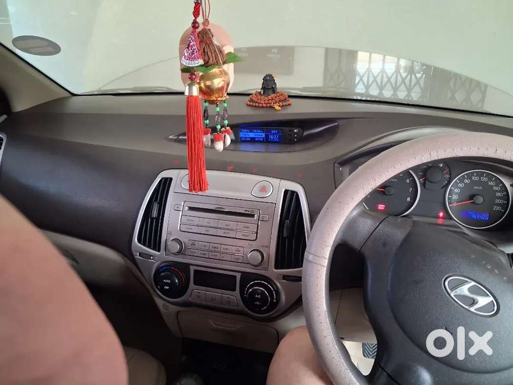 Hyundai I20 2012 Petrol 76000 Km Driven