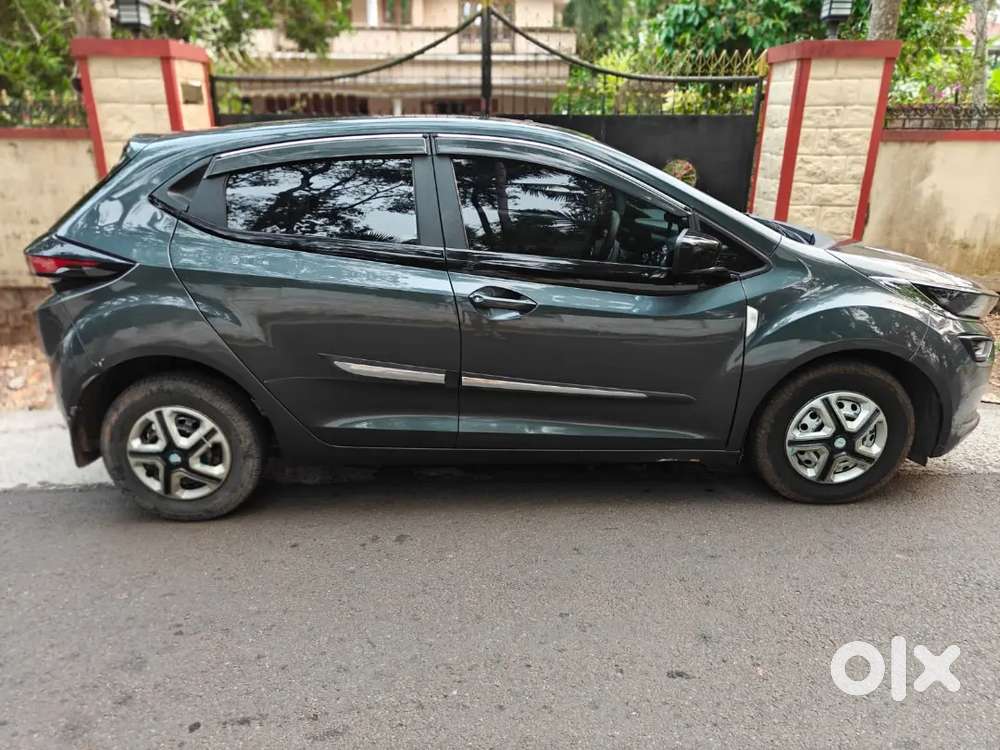 Tata Altroz 2021 Diesel 60000 Km Driven