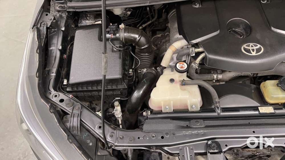 Toyota Innova Crysta 2.4 V 8 Str, 2018, Diesel