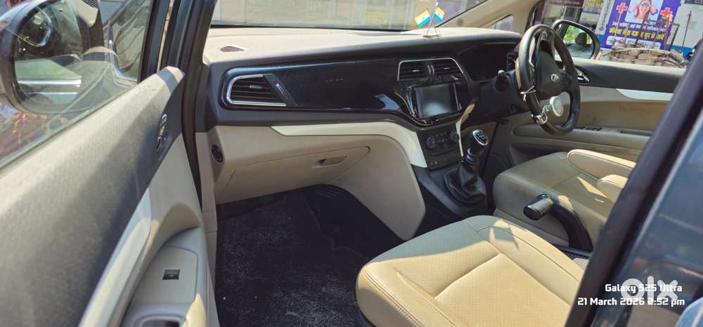 Mahindra Marazzo M8, 2019, Diesel