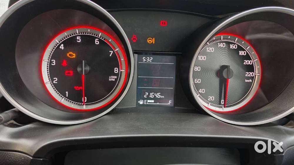 Maruti Suzuki Swift 1.2 Vxi (o), 2021, Petrol