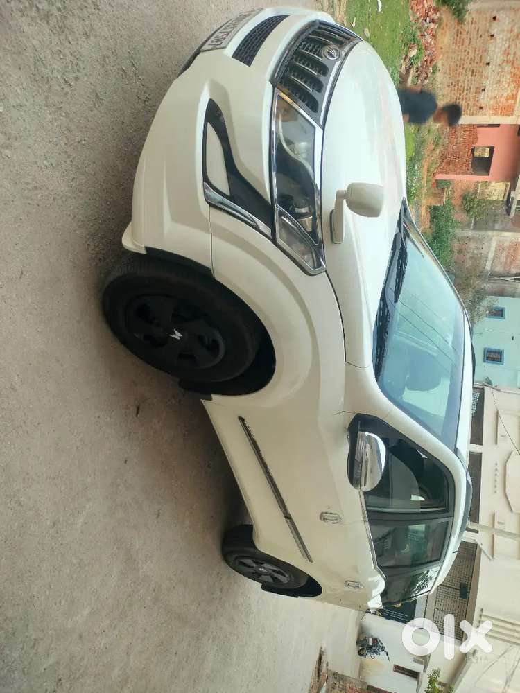 Ye Car Mujhe Seeal Karna Hai