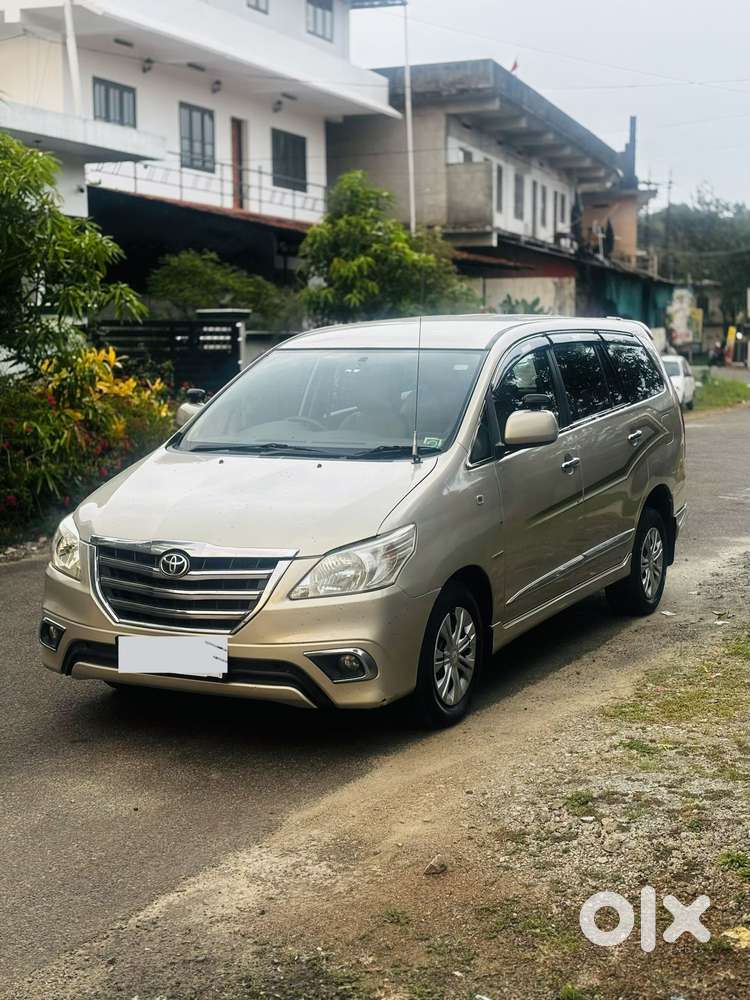 Toyota Innova 2.5 G (diesel) 7 Seater, 2015, Diesel