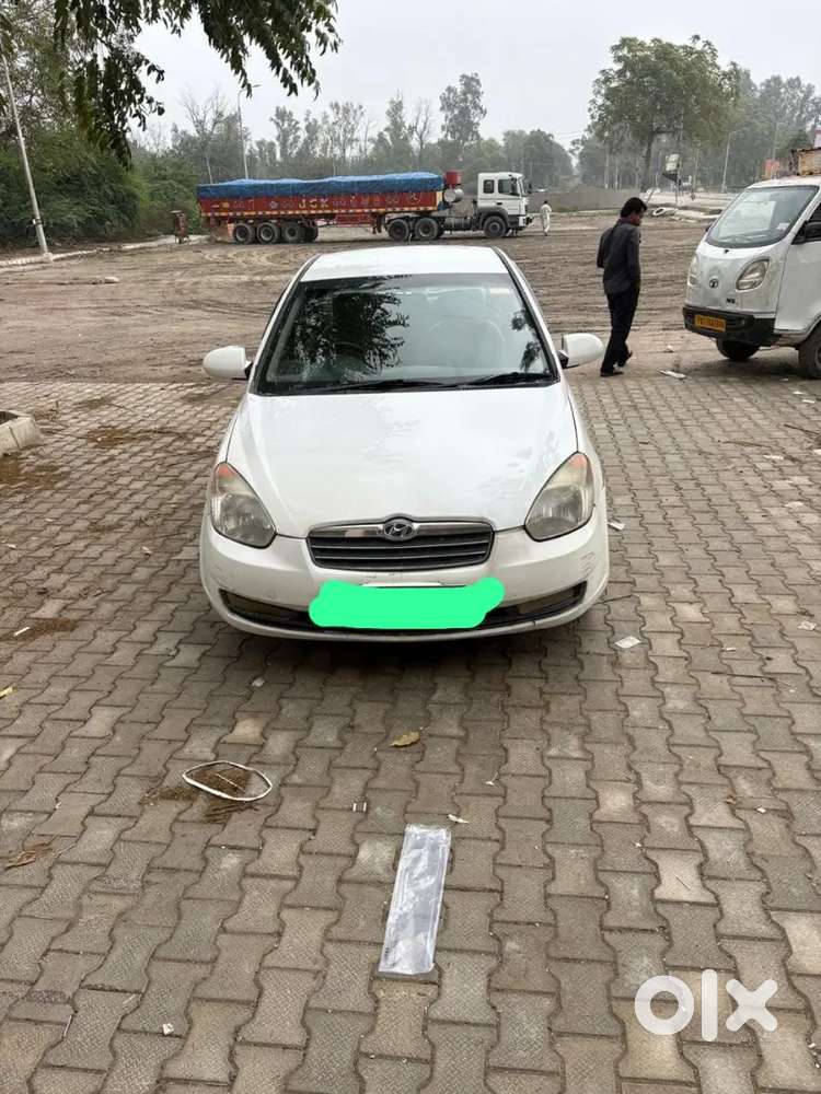 Hyundai Verna 2009 Diesel Well Maintained