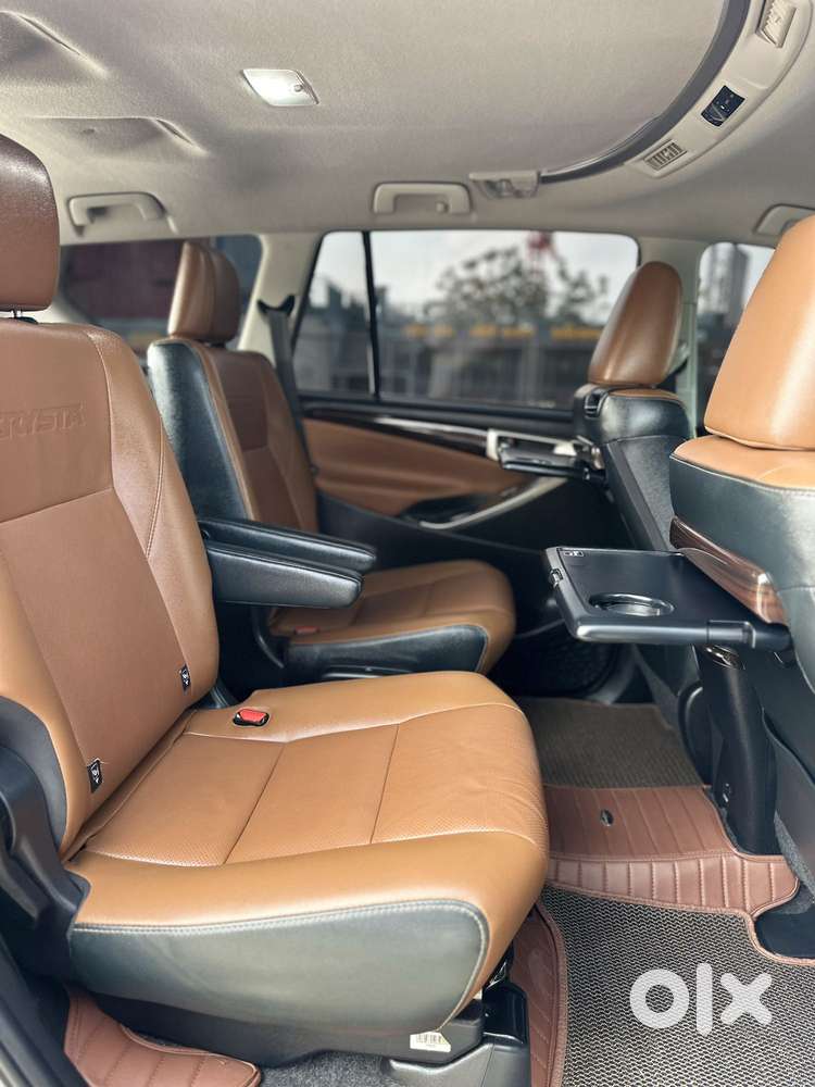 Toyota Innova Crysta [2020-ongoing] 2.4 Zx At 7 Str, 2022, Diesel