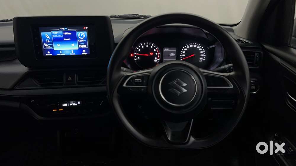 Maruti Suzuki Swift 1.2 Vxi (o), 2024, Petrol