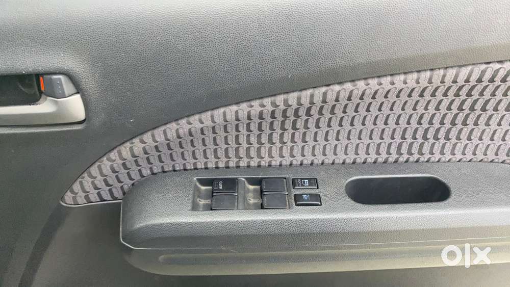 Maruti Suzuki Ritz Vxi, 2015, Petrol