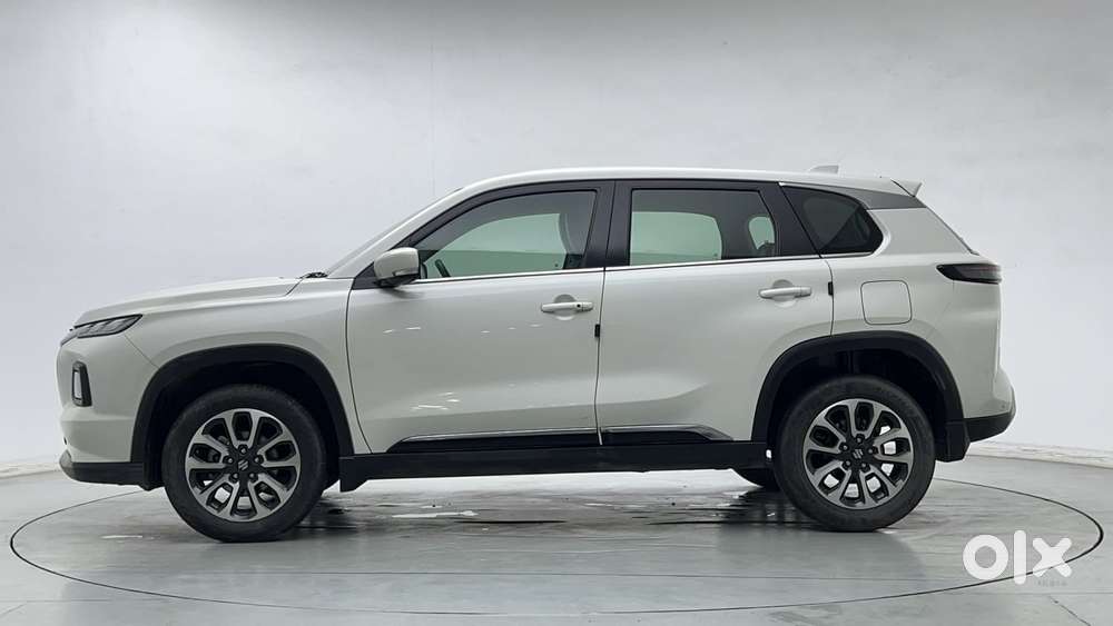 Maruti Suzuki Grand Vitara 1.5 Zeta Smart Hybrid At, 2023, Petrol