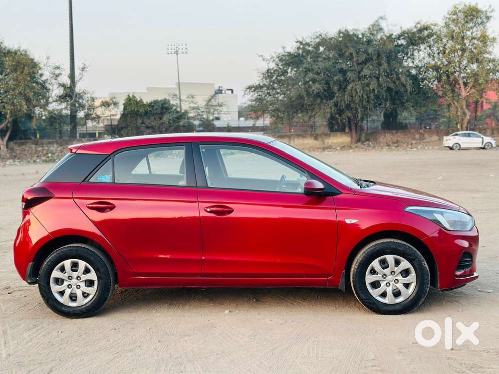 Hyundai I20 Petrol Cvt Magna Executive, 2018, Petrol