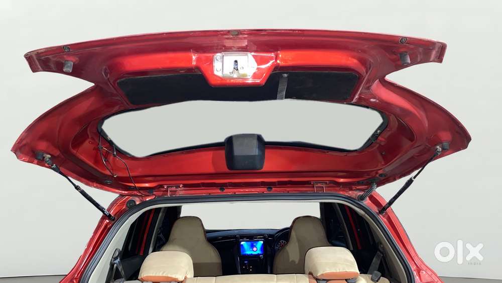 Mahindra Kuv100 Nxt 1.2 K8 Petrol 6 Str, 2018, Petrol