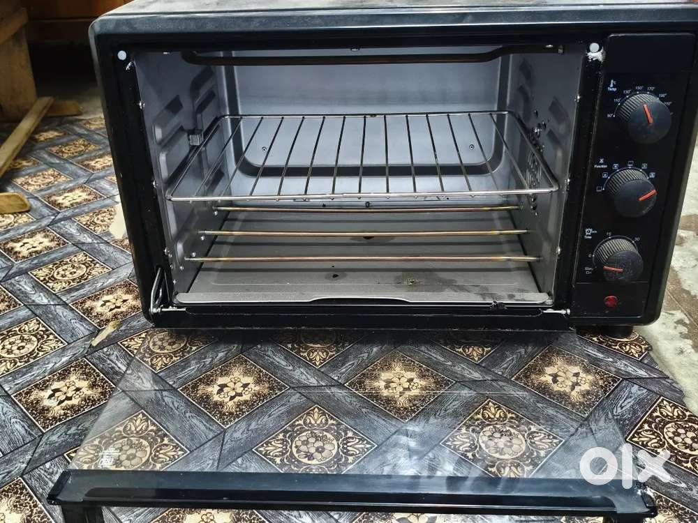 Oven .glen brand new condition