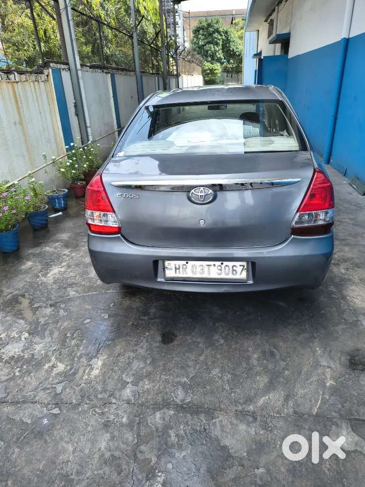 Toyota Etios Xclusive 2016