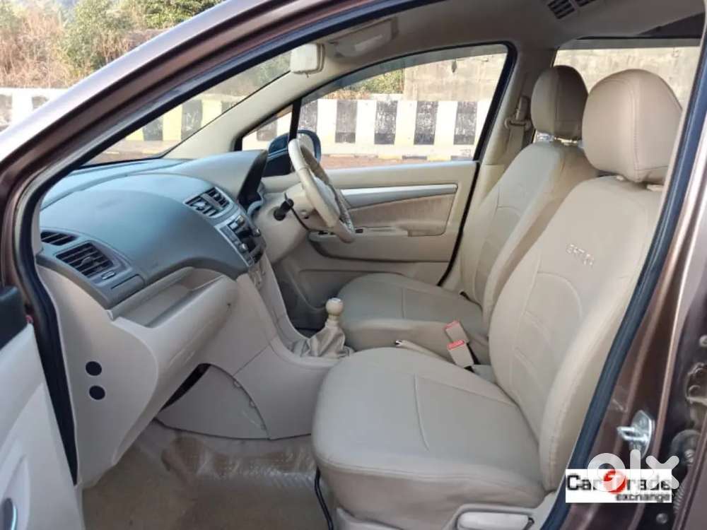 Maruti Suzuki Ertiga Zxi Cng 2013