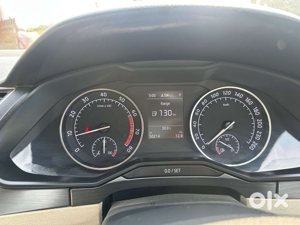 Skoda Superb Style 1.8, 2019, Petrol