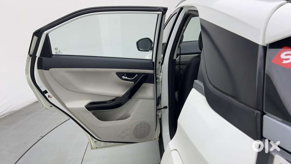 Tata Nexon 1.2 Revotron Xz Plus, 2021, Petrol