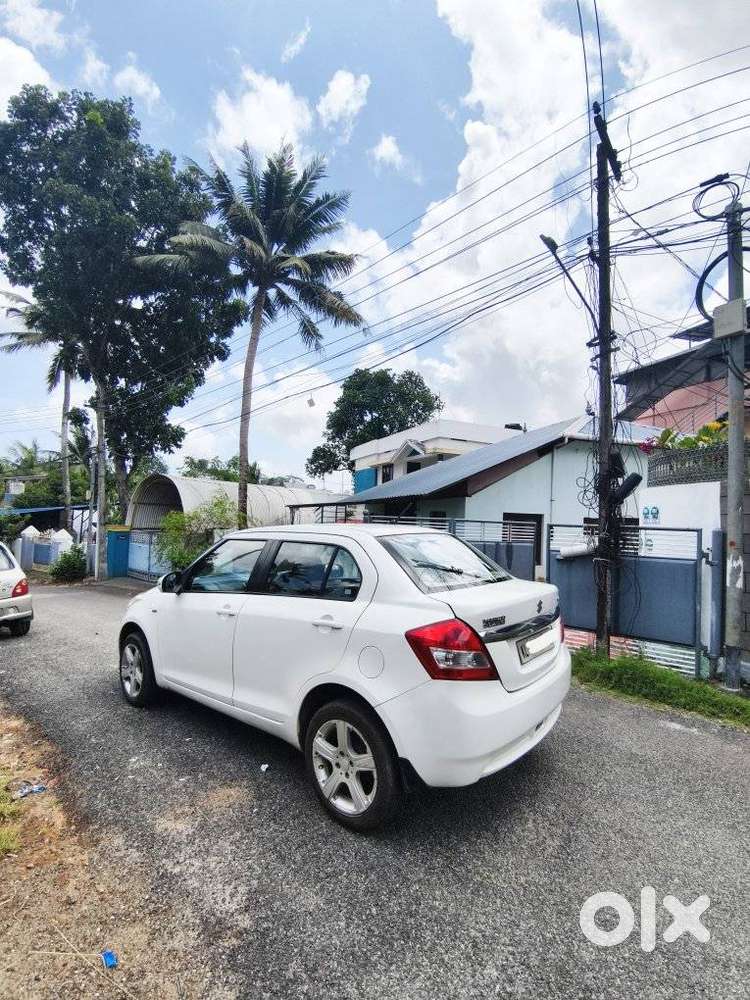 Maruti Suzuki Swift Dzire Vdi Bsiv, 2014, Diesel