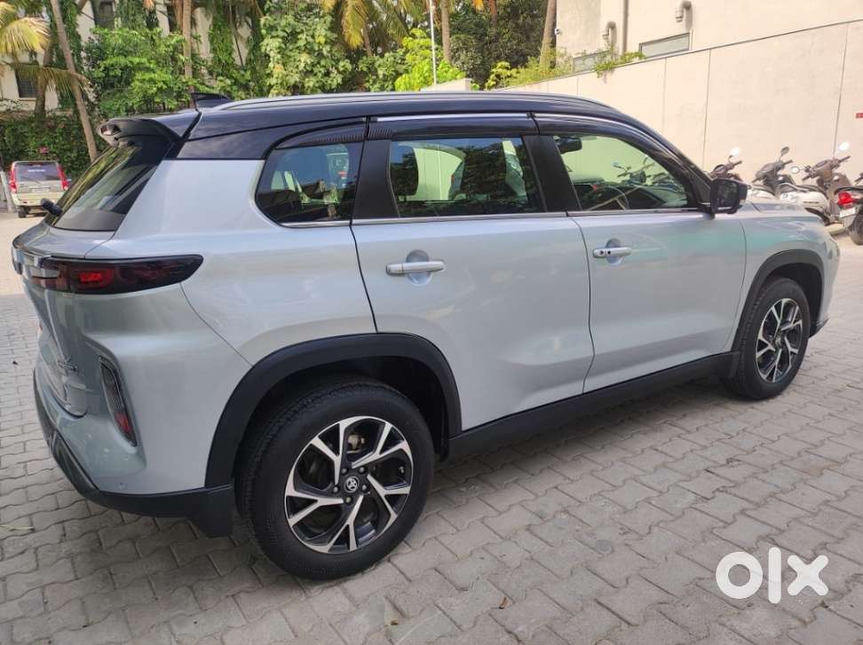 Toyota Urban Cruiser Hyryder 1.5 V Hybrid, 2024