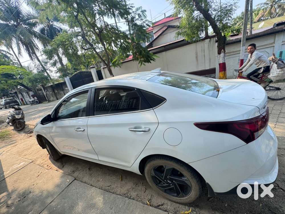 Hyundai Verna 2022 Manual Petrol
