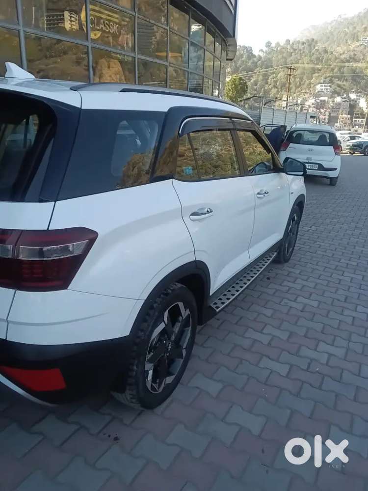 Hyundai Alcazar 2024 Petrol Well Maintained