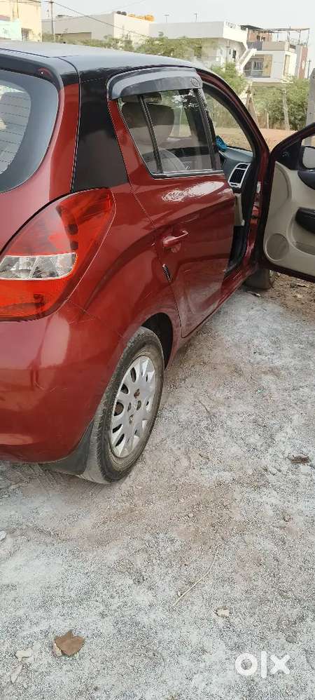 Hyundai I20 2011 Diesel 121000 Km Driven
