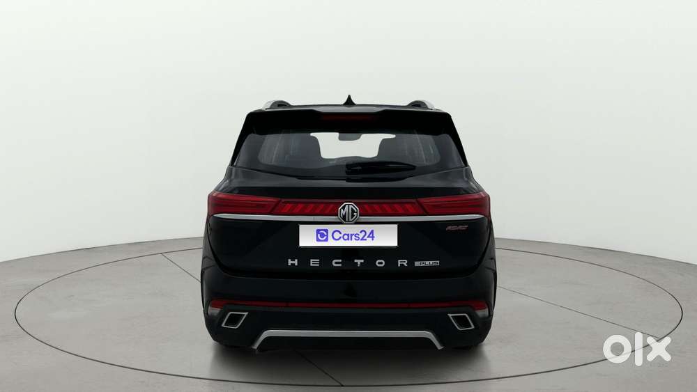 MG Hector Plus Savvy Pro 1.5 Turbo Petrol CVT 7 STR, 2023, Petrol