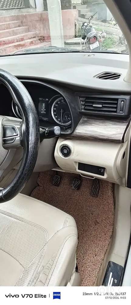 Maruti Suzuki Ertiga 2019 Diesel 105000 Km Driven
