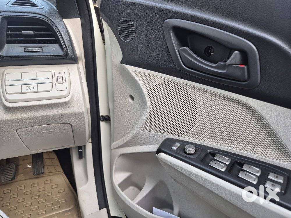 Mahindra Xuv300 W6 Diesel, 2023, Diesel