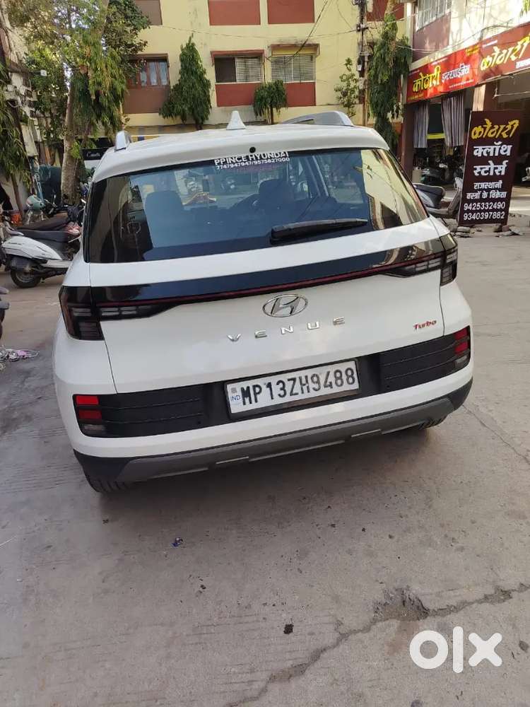 Hyundai Venue 2024 21000km