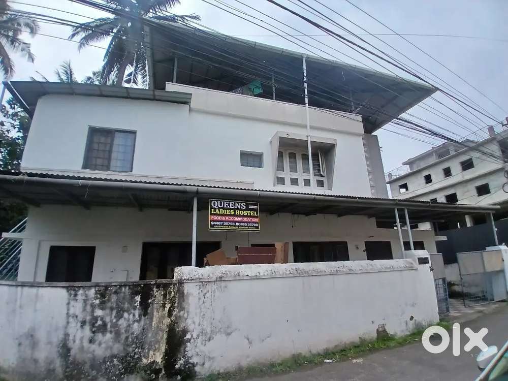 2bhk independent house family @ 10k