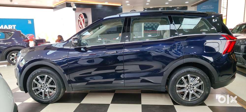 Mahindra Xuv700 2.0 Ax 7 Petrol At Luxury Pack Str, 2022, Petrol