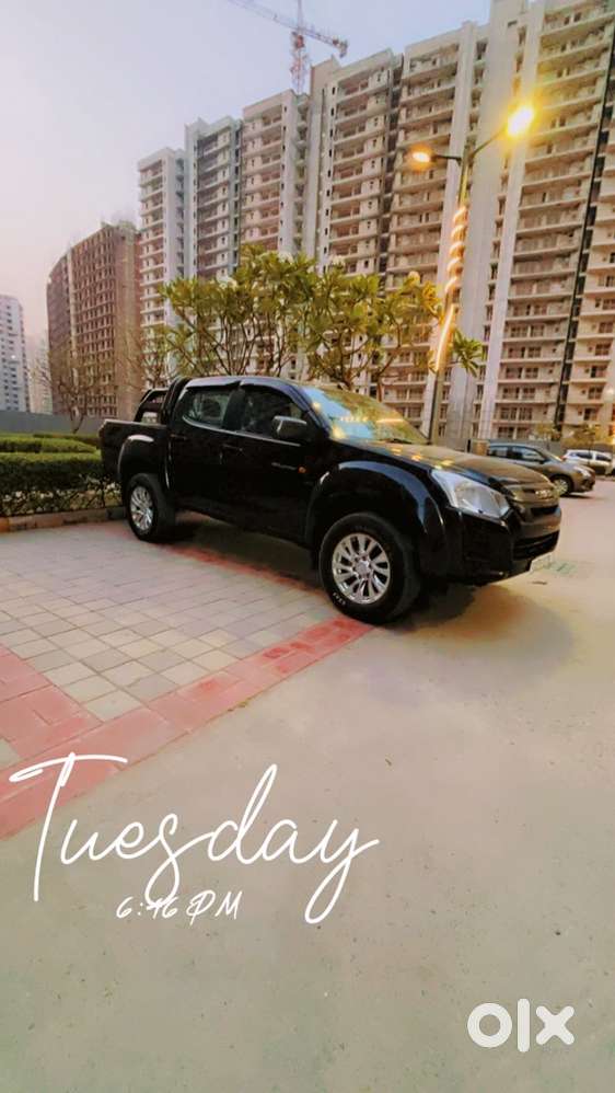 Isuzu Hi-lander 2025 Diesel 10000 Km Driven