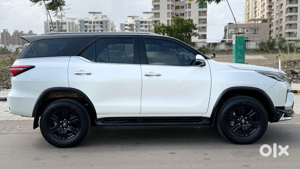 Toyota Fortuner Legender 4x2 At 2.8, 2025, Diesel
