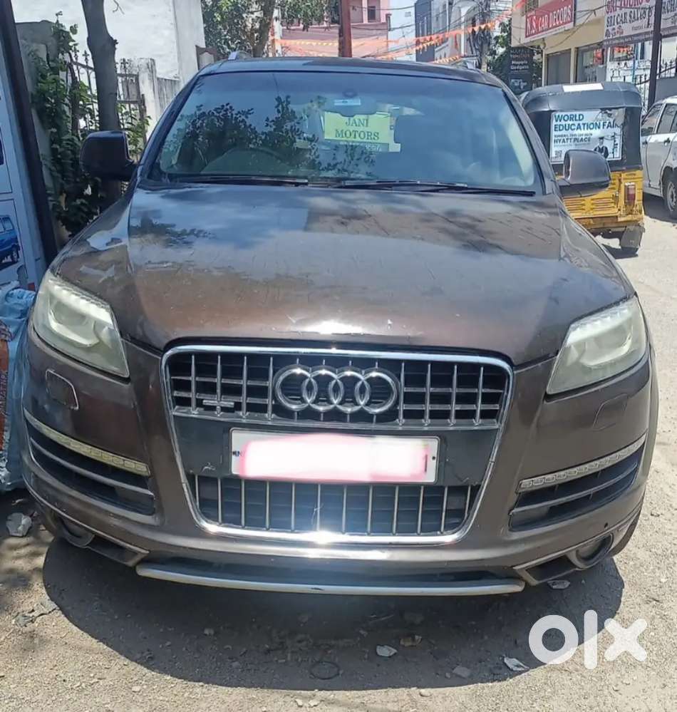 Audi Q7 Sline With Panoramic Sun Roof 2010 Model