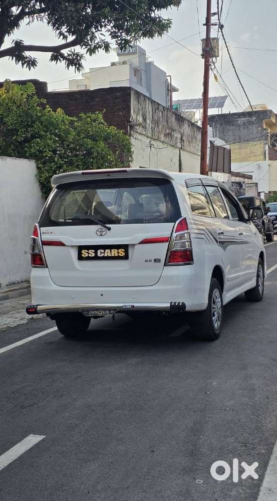 Toyota Innova 2.5 G (diesel) 7 Seater, 2015, Diesel