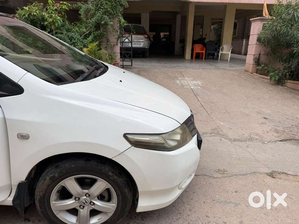 Honda City Ivtech Petrol 2010 --excellent Condition. Ready To Drive