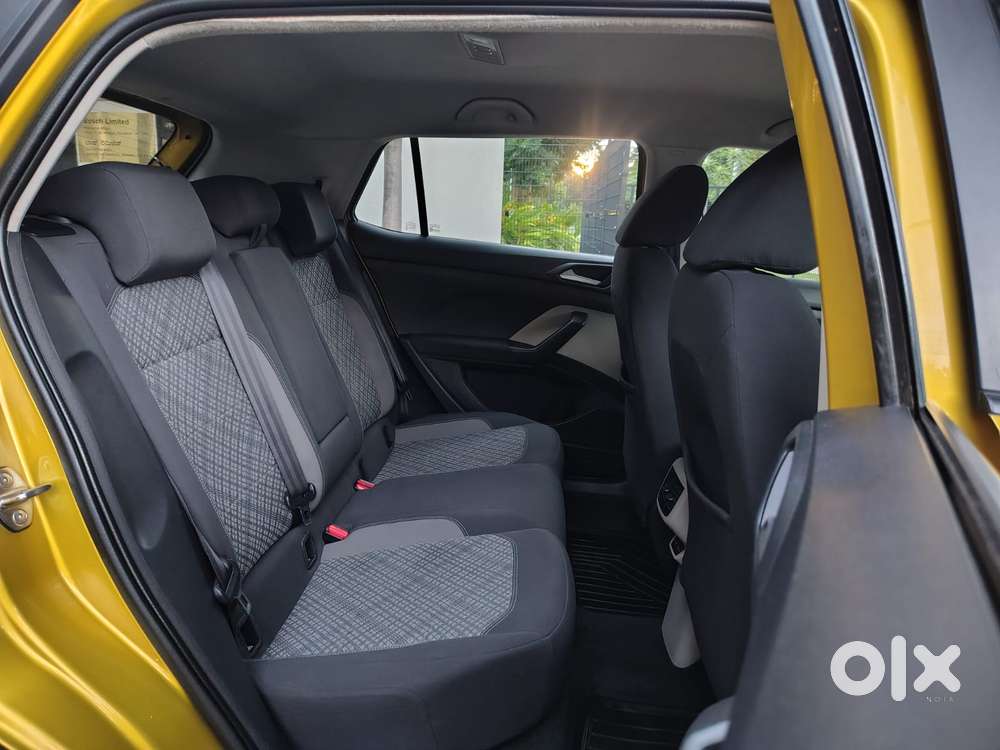 Volkswagen Taigun 1.0 Tsi Highline At, 2022, Petrol