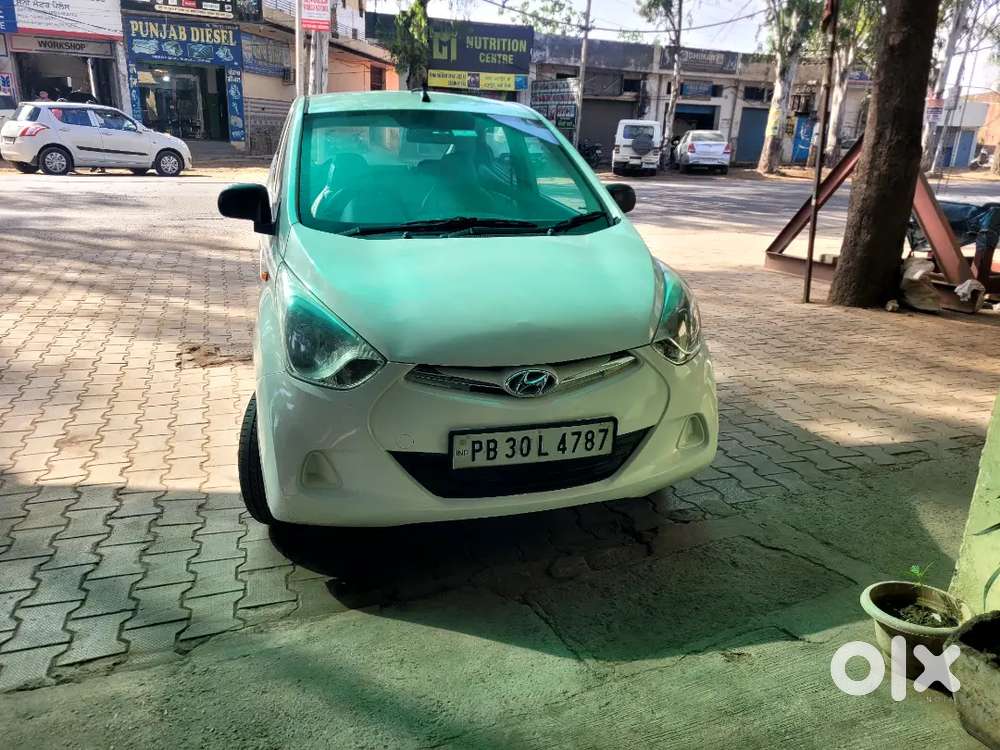 Hyundai Eon 2013 Petrol Well Maintained