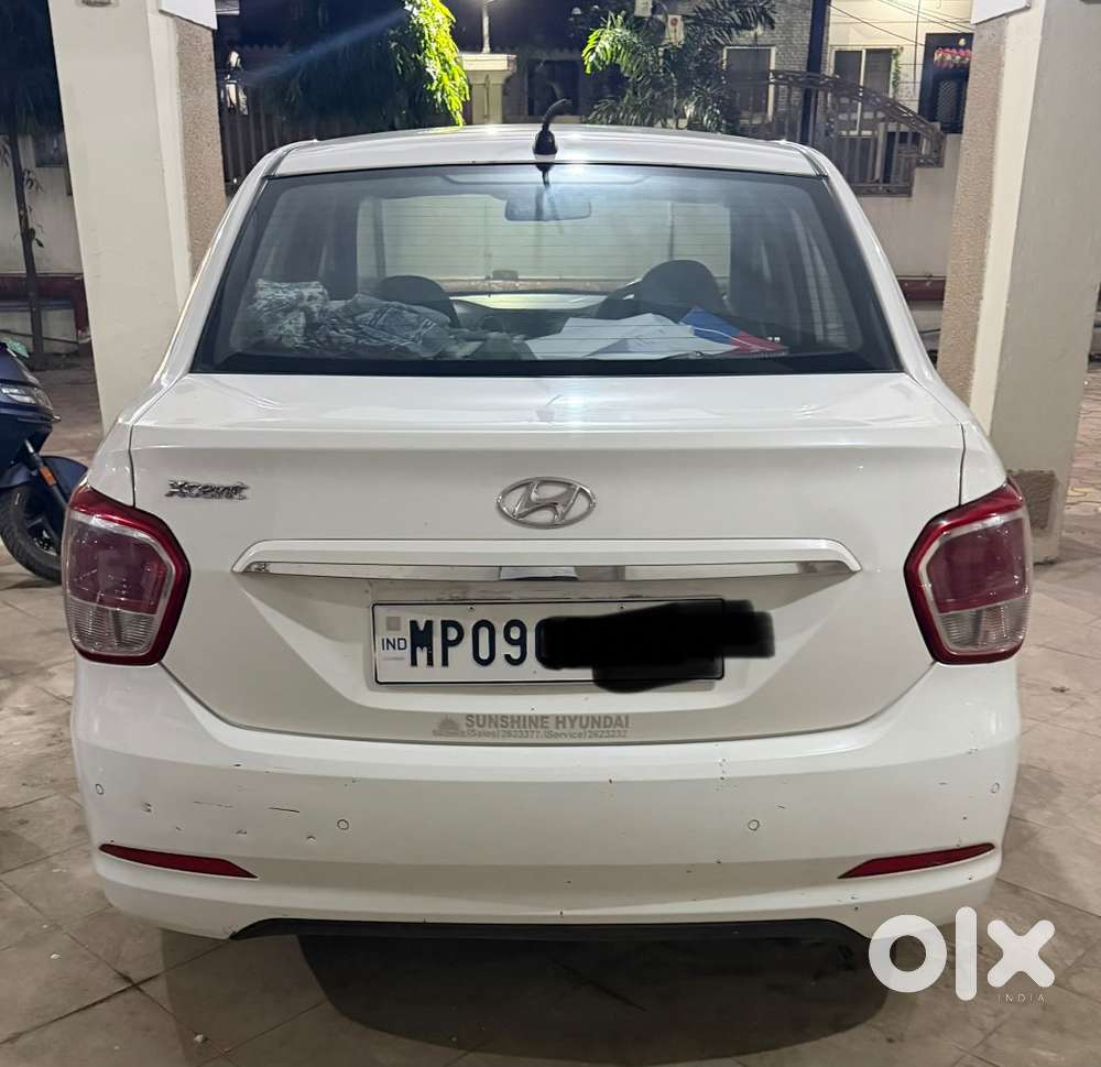 Hyundai Xcent 2015 Model