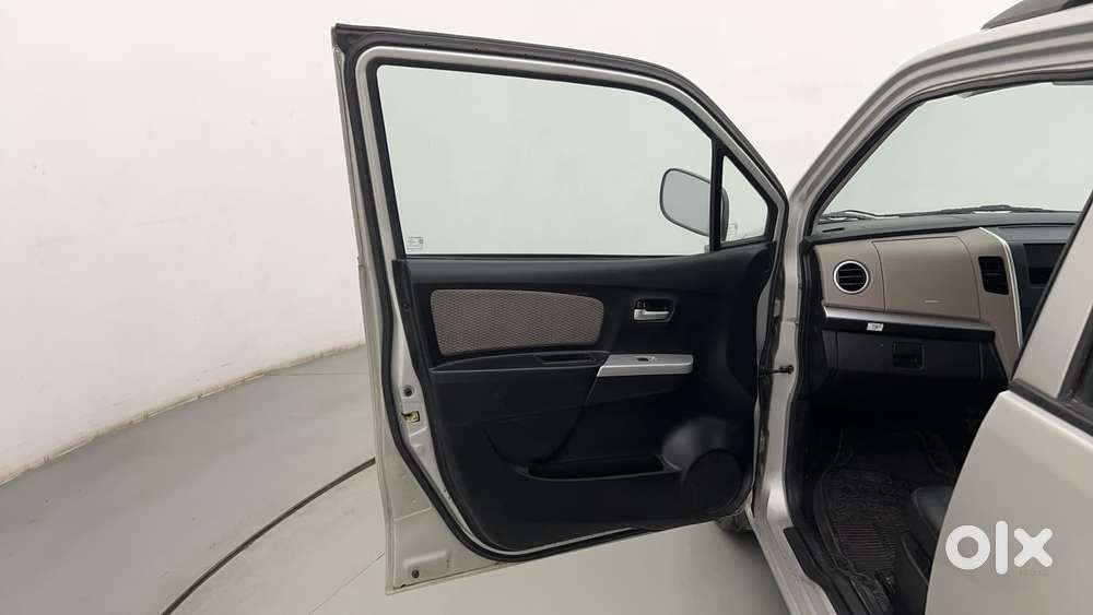 Maruti Suzuki Wagon R Lxi 1.0, 2016, Petrol
