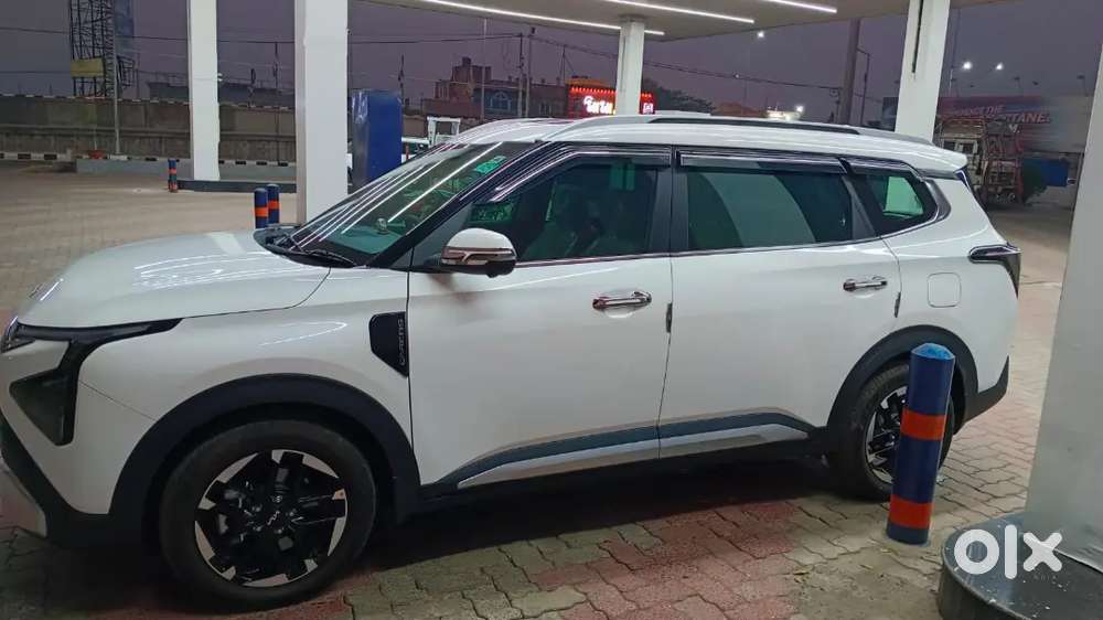 Kia Carens Clavis 2025