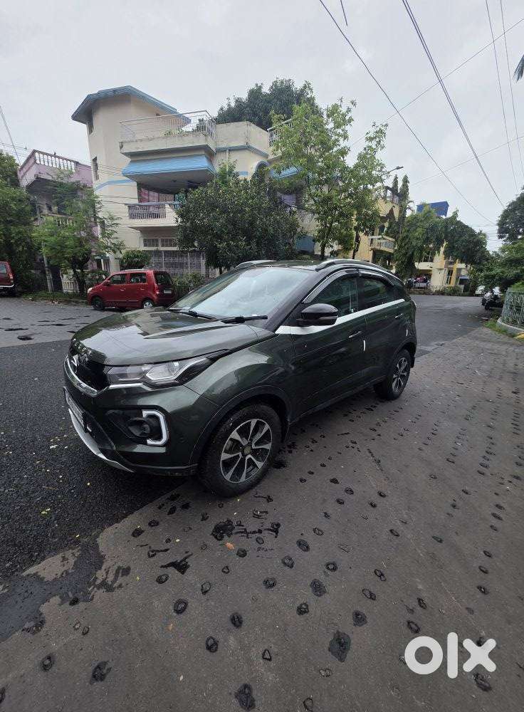Tata Nexon 1.2 Revotron Xza Plus Dualtone, 2021, Petrol