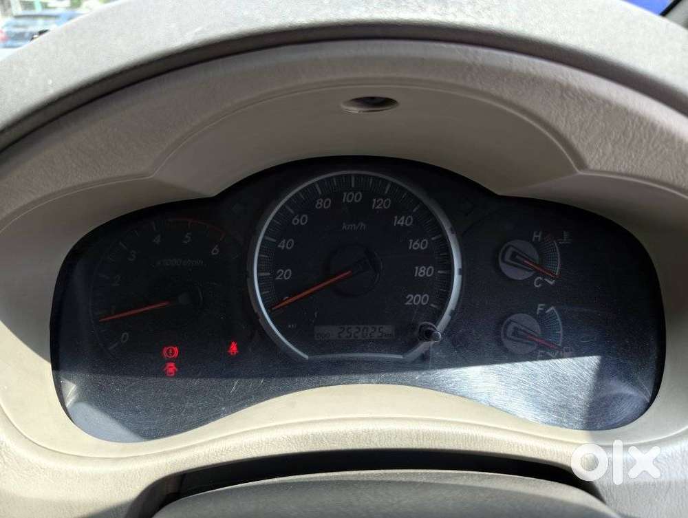 Toyota Innova, 2014, Diesel